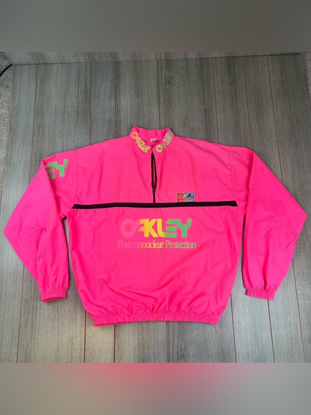 VTG Oakley Thermonuclear Protection Windbreaker Pullover 80 90s Pink Beach USA
